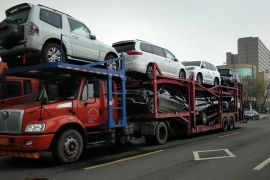 從上海到深圳轎車托運王女士